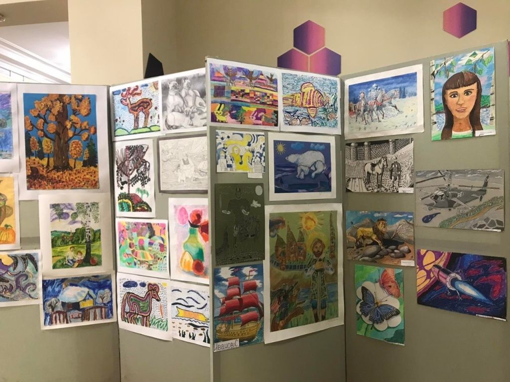 В Тюмени прошла инклюзивная выставка творческих работ