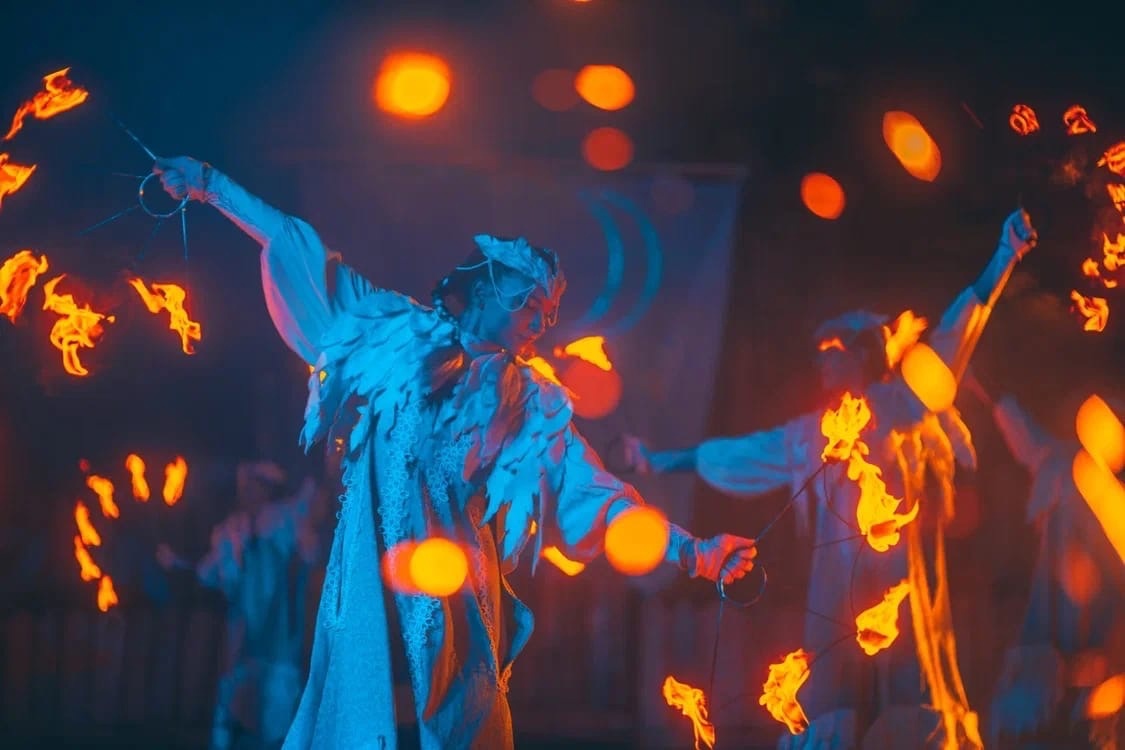 Тюменский театр огня и света «Гелиос» объявил набор в команду